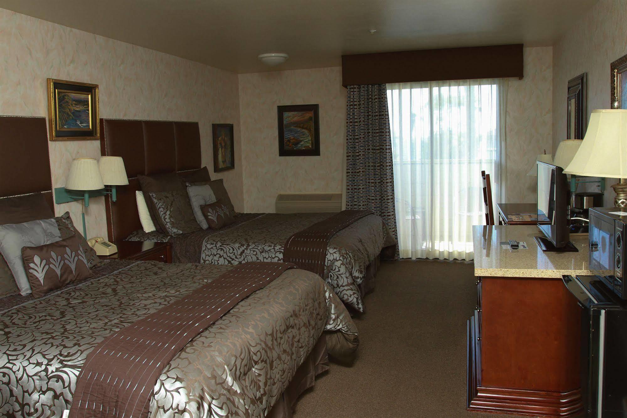 อาร์ต โฮเต็ล ลากูนาบีช เทรดมาร์ค คอลเลคชั่น บาย วินด์แฮม Hotel ภายนอก รูปภาพ